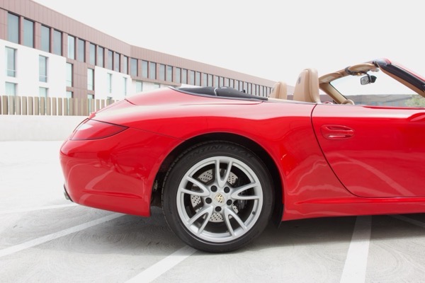 Rear wheel and fender close-up